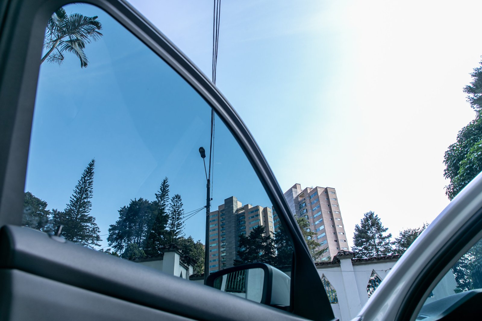 Regulación de los polarizados y películas de seguridad para vidrios